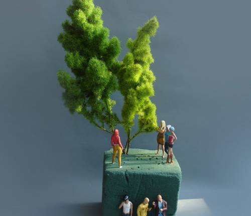 Люди и деревья в масштабе 1:43 